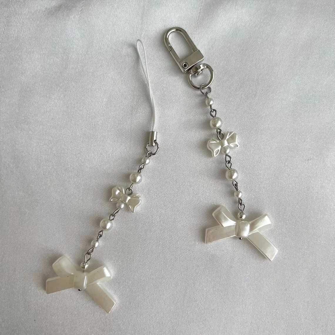 Handmade Coquette Phone Charm Pearl Dainty Bow Keychain | Simple Charms Aesthetic GiftsX240919