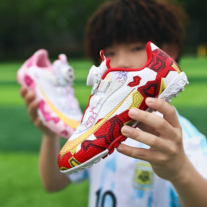 Children Football Shoes Ultralight Training Boy Girl Soccer Shoes Outdoor Indoor Training Fast Futsal Kids Football Field Boots