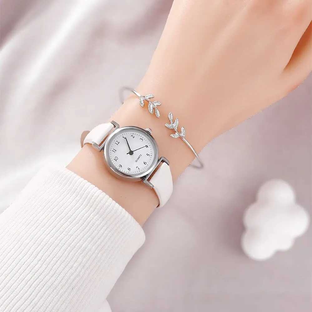 Luxury Ladies Bracelet Quartz Watch Women Watch Bracelet Set White Dial Simple Leather Luxury Ladies Watch Montre FemmeX240920