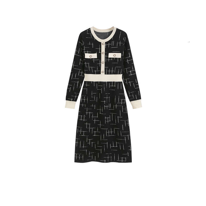 Hallowmas Thirteen Rows Winter New Small Fragrant Knitted for Women Korean Edition Medium to Length Long Sleeve Base A-line Woolen Dress