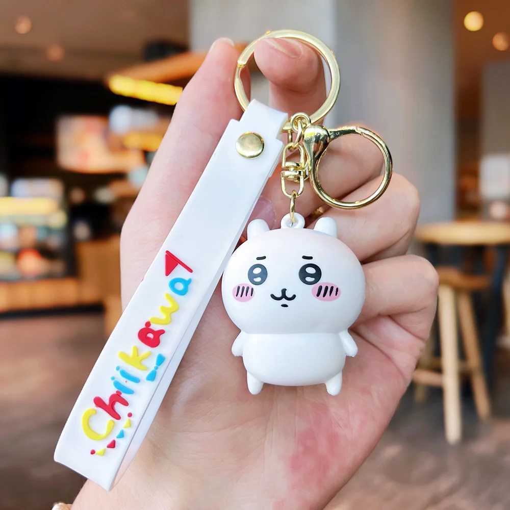 Miniso cartoon cute chiikawa doll keychain chiikawa couple bag car pendant small giftX240919