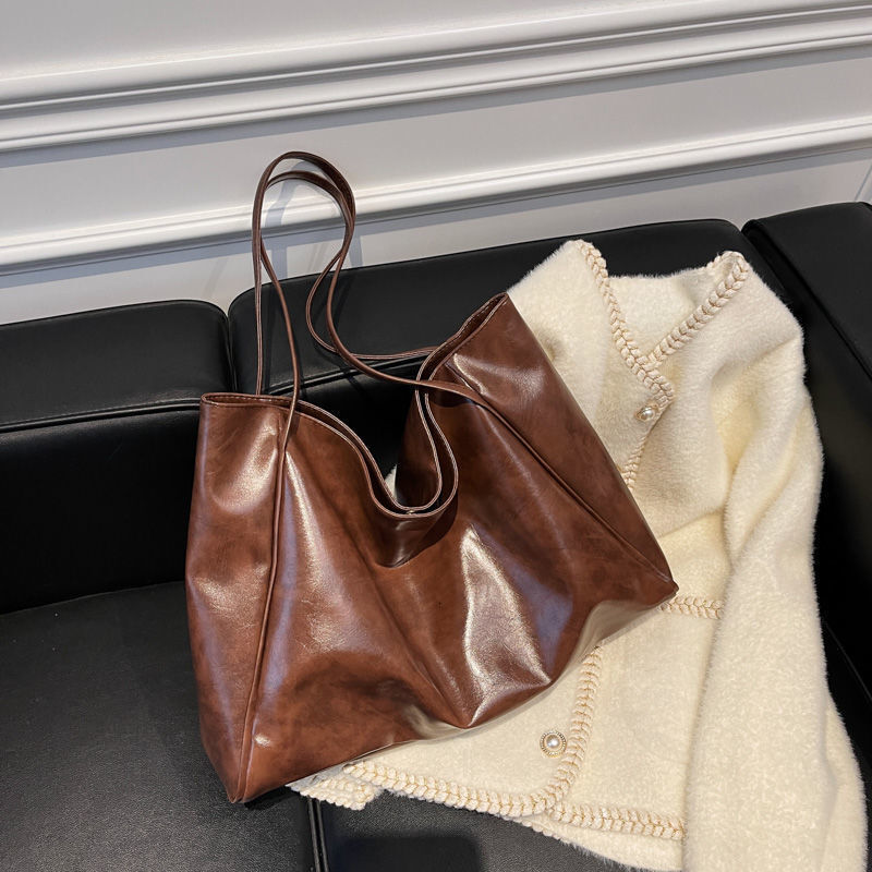 Korean Tote Fashion Trendy Handbags for Women Daily Commute Underarm Shopping Female Large Capacity Shoulder Bag