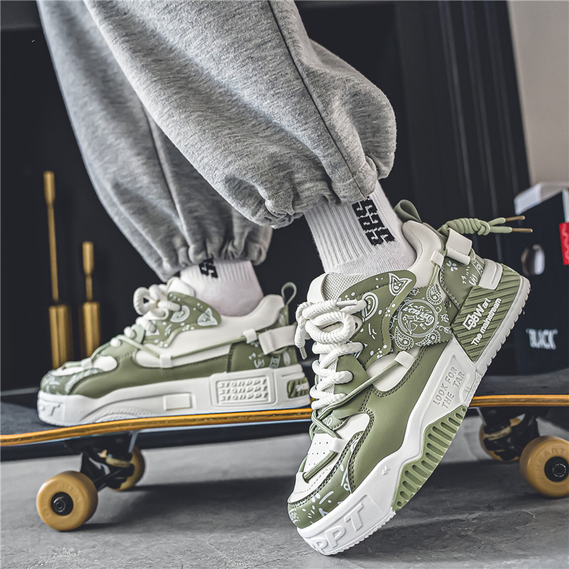 Trendy Green Designer Street Sneakers For Men Fashion Print Casual Skateboard Shoes Men Platform Low Lace-up Men's Skate Shoes