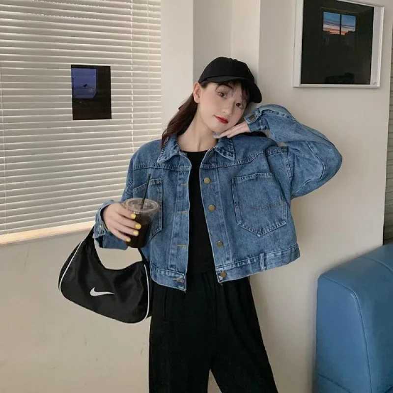 Petite Cropped Denim Jacket For Women Loose Fit Trendy 2024 Spring Autumn Side Slot Top Womens Design SensibilityX240920