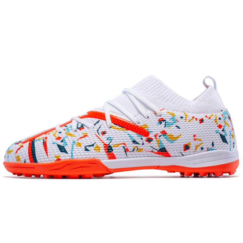 Men Football Boots Indoor Futsal Grass Training Non Slip Soccer Cleats Ultralight Training Professional Studded Football Shoes