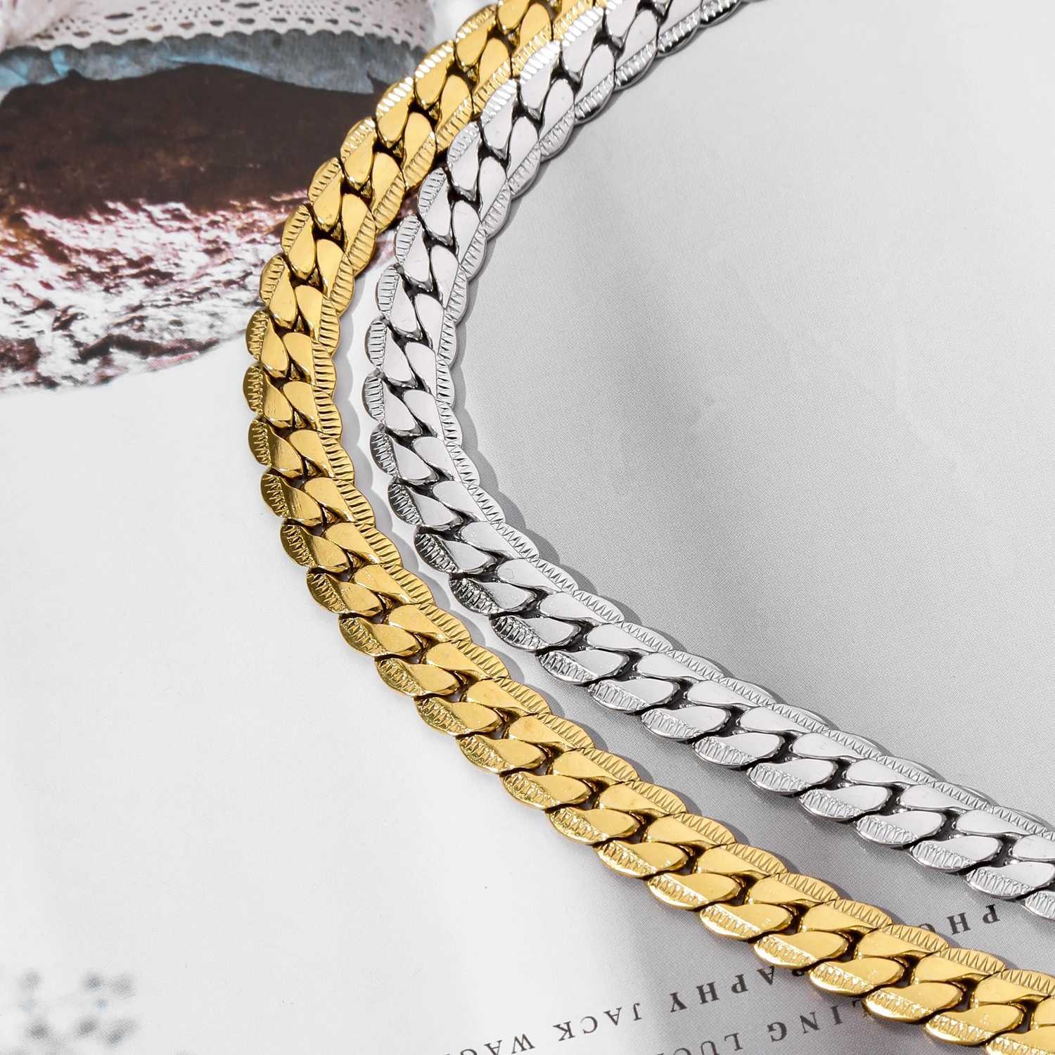 HIYEE Punk 3/4/5/6/7mm Embossed Flat Snake Chain Necklace Gold/Silver Colored Stainless Steel Chain Men Women Fashion JewelryX240919