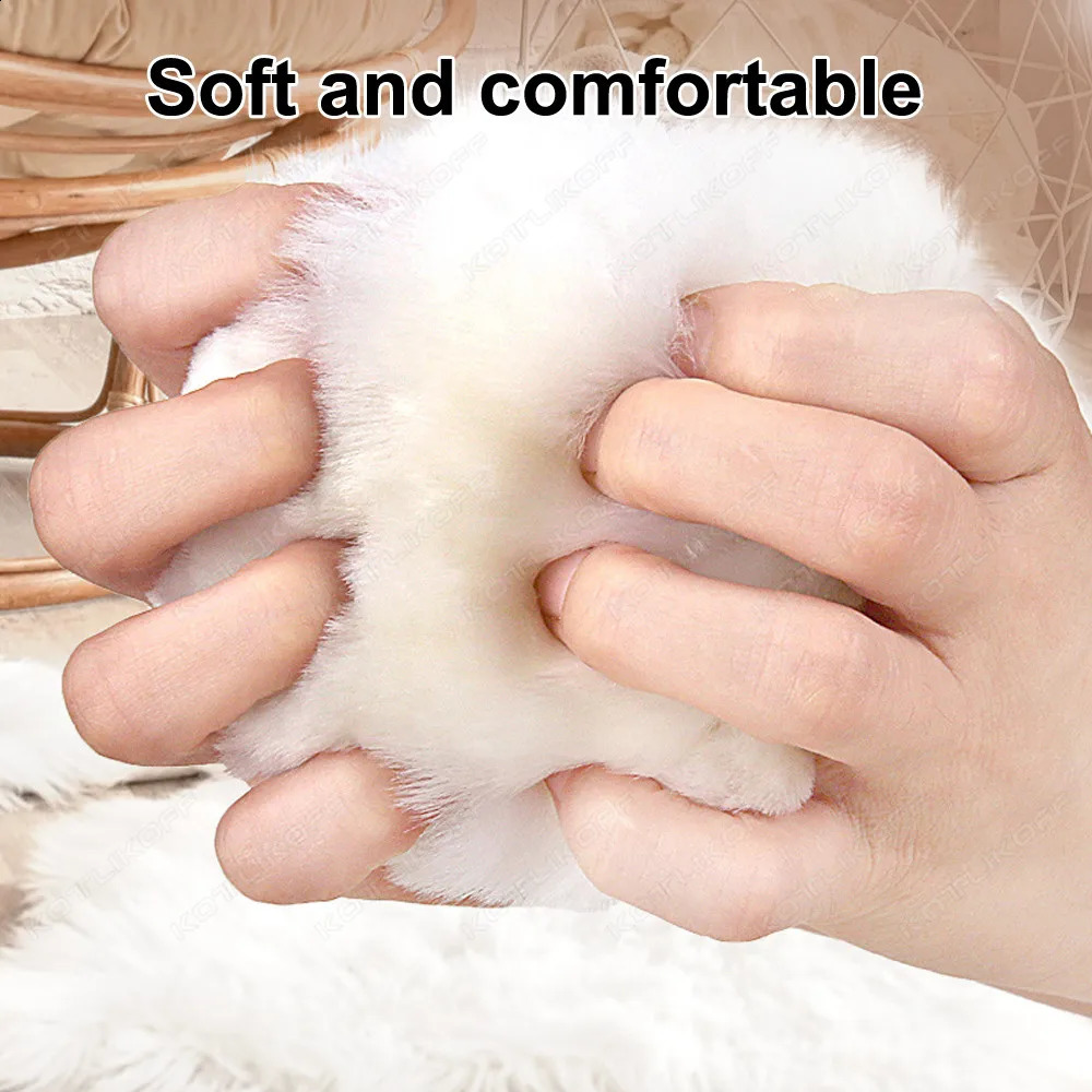 Natural sheepskin heating pad is used for warm and thick cashmere feet winter template warm and plush insole pad 240919