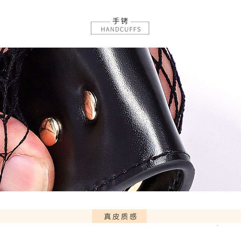 Customized SM props for foreign trade, bound handcuffs, black PU leather simulation, fun handcuffs, alternative adult products