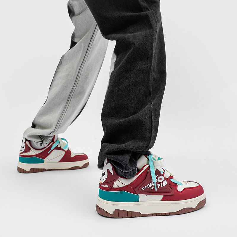2023 New Fashion Designer Sneakers Men Breathable Skateboard Shoes Women Hip hop Streetwear Platform Men's Sneaker tennis hombre