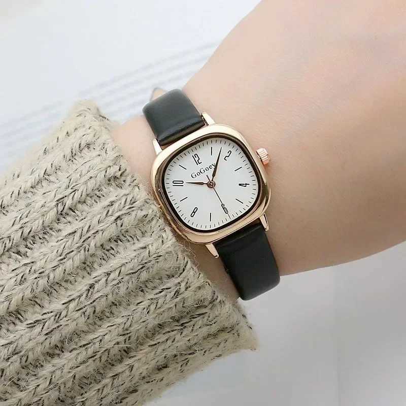 Women Watch Casual Wrist Watches Retro Square Quartz Digital Mini Dial Leather Strap Fashionable Clock Waterproof WristwatchX240920
