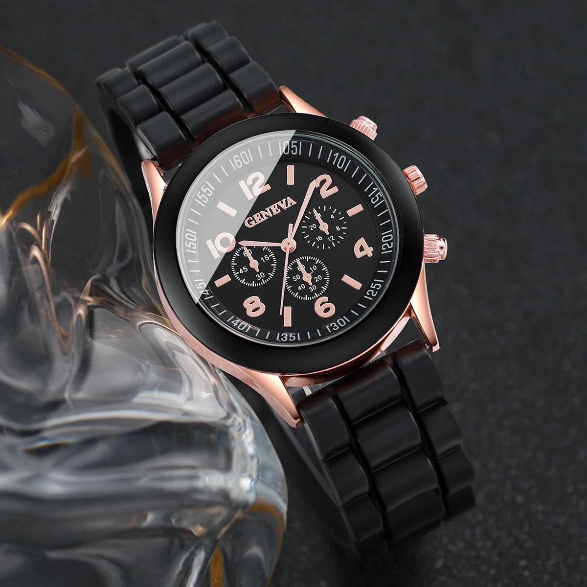 2pcs/set Women Fashion Silicone Band Quartz Watch with Heart-shaped BraceletX240920