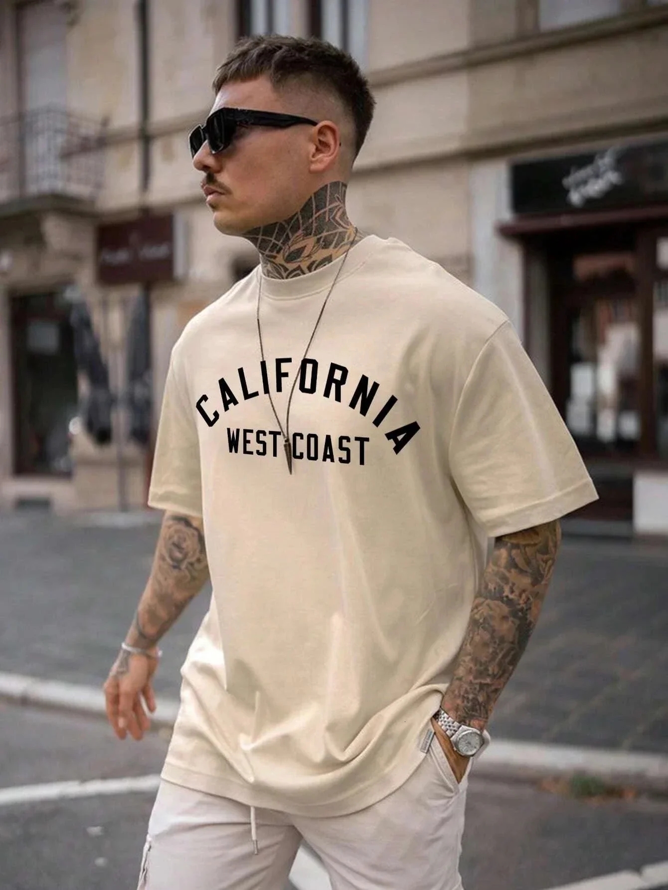 2024 New Summer Fashion Men's T-shirt English Letter Print Pattern Casual Loose Street Fiess High Quality Cotton Tops clothing