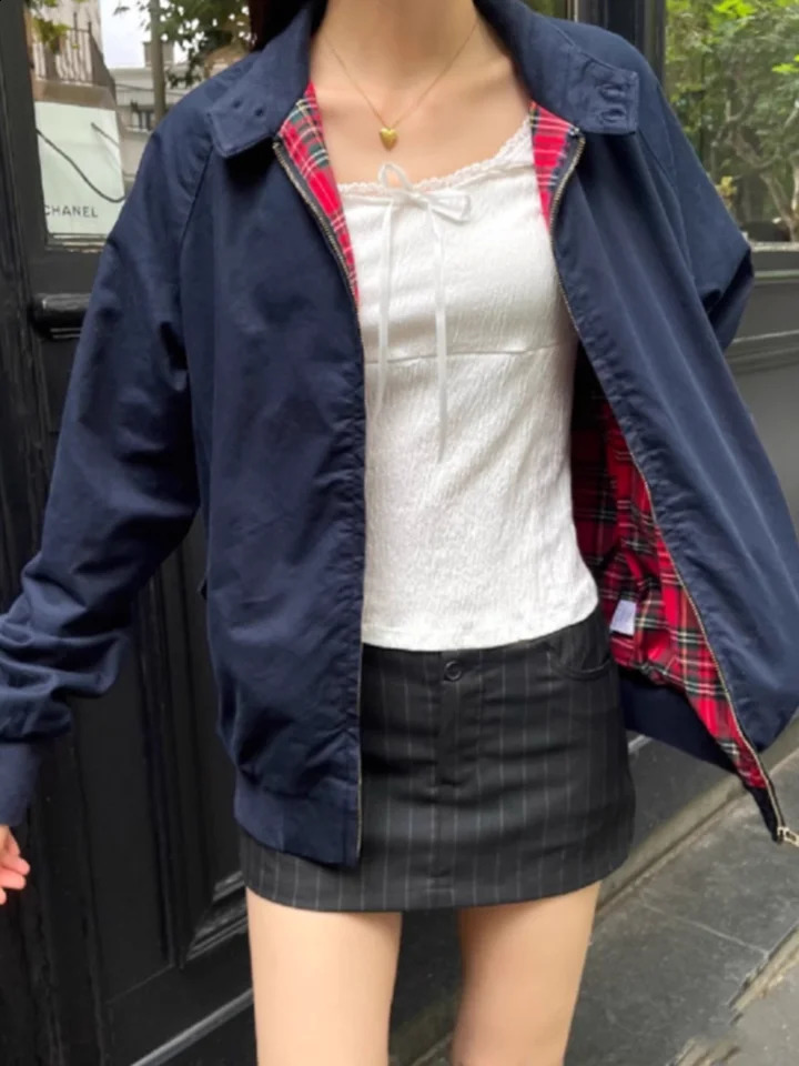 Streetwear Solid Vintage Jacket Woman Buttons Stand Collar Pocket Red Plaid Long Sleeve Parka Coat Autumn Fashion Y2k Jackets 240920