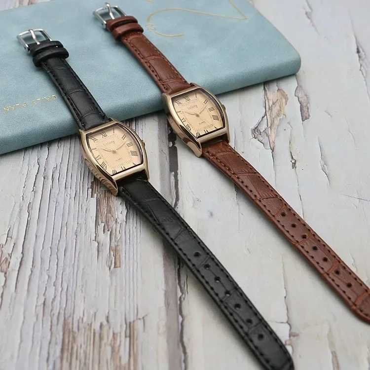 New Retro Wristwatches for Women Alloy Case High Quality Leather Strap Large Numerical Dial Waterproof Elegant Ladies Watch GiftX240920