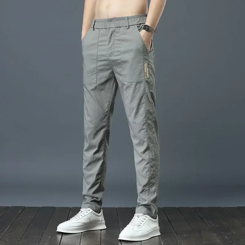 Men's Ice Silk Ultra-thin Casual Pants Korean-style Trendy Loose-fit Straight-leg Lightweight Quick-dry Long Trousers for Summer