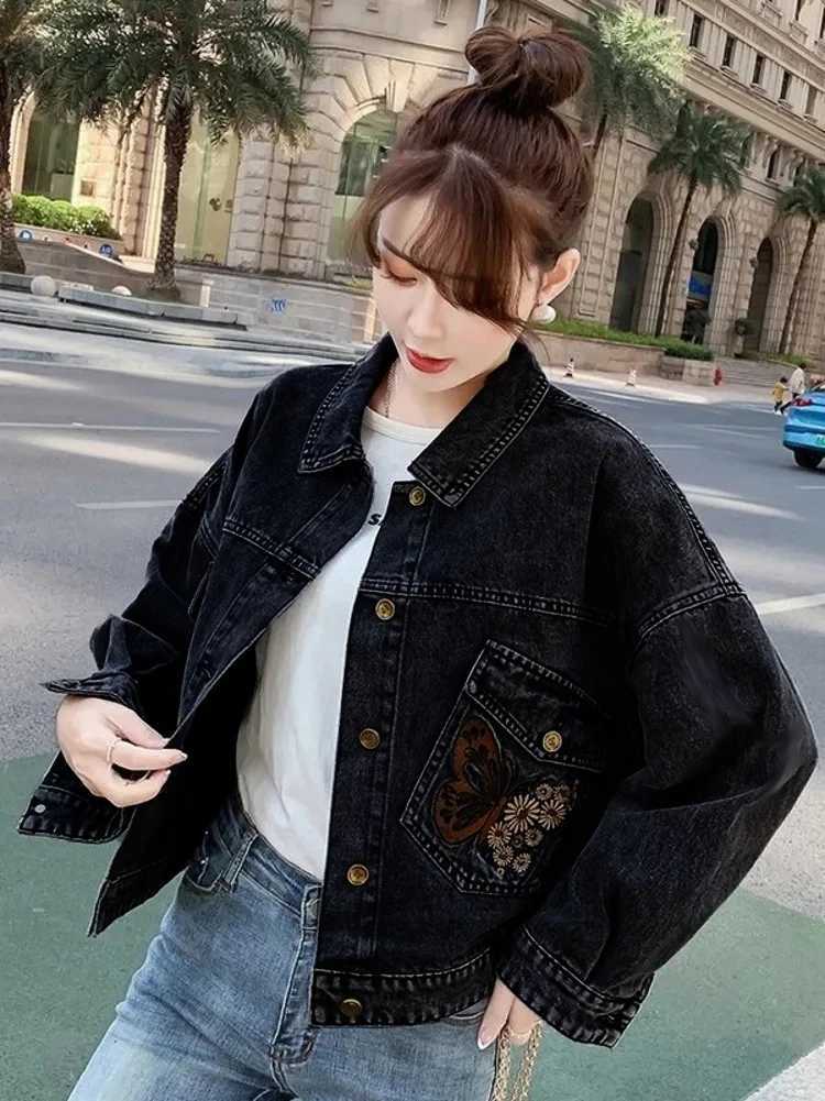 Butterfly Flower Embroidered Letter Denim Jacket Woman Spring Autumn Coat Cotton Outerwear Button Female Girl Casual JeansX240920