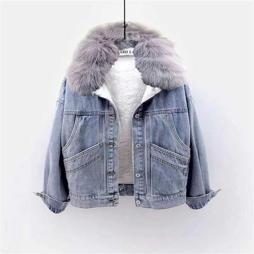 2024 Winter Denim Jacket Women Fashion Fur Collar Warm Fleece Velvet Lining Denim Coats Bomber Jacket Female Blue Chaqueta MujerX240920