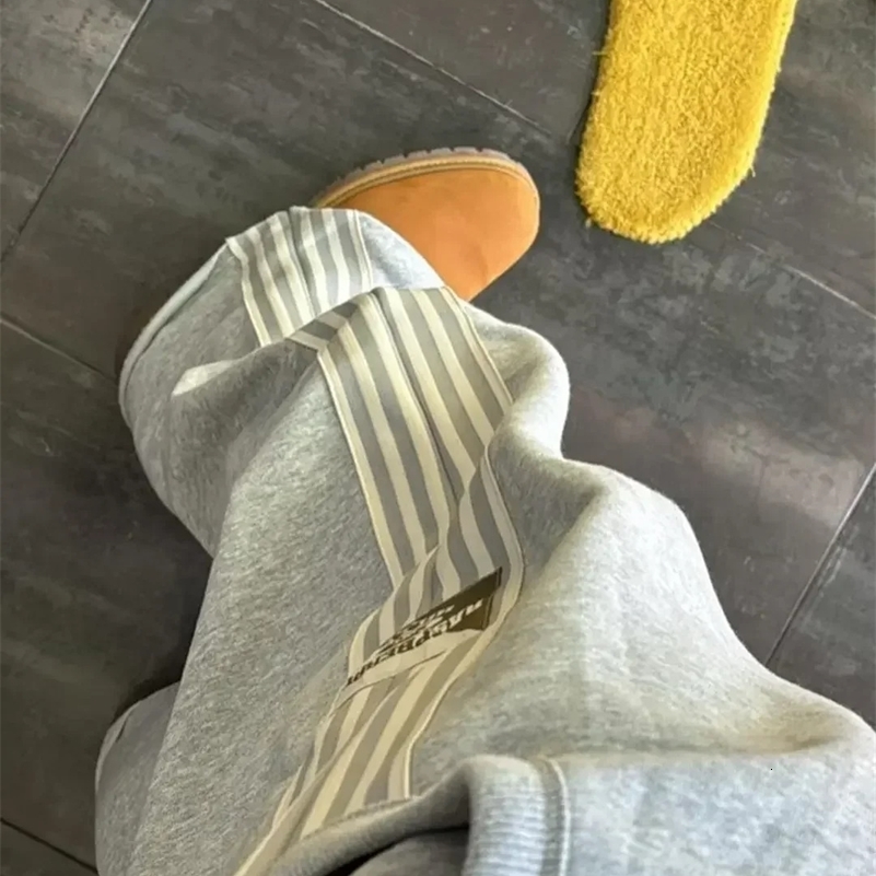 Korean Simple Stripe Baggy Casual Pants Men Women Harajuku Fashion Retro Y2K Style Oversize Trousers High Waisted Straight y240919