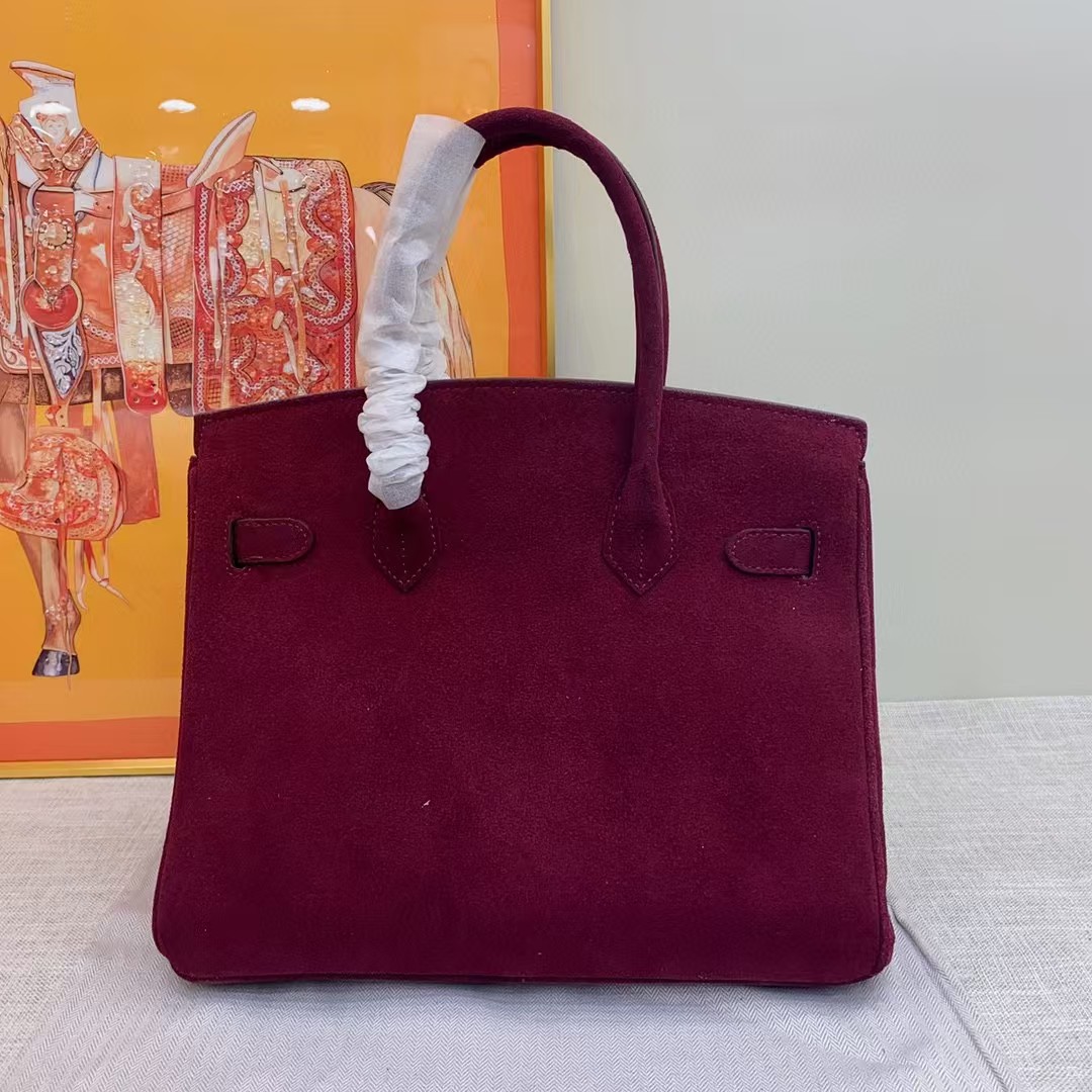 100% Real Suede Leather Women Totes Luxury Brand Designer Lady Vintage Handbags Fashion Quality Winter Shoulder Bag Messenger Classic Bags With Lock 30cm 35cm 2886