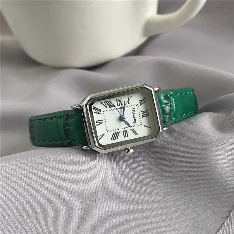 Retro Watches Classic Casual Quartz Dial Leather Strap Band Rectangle Clock Fashionable Wrist Watches for Women Gift Wrist WatchX240920