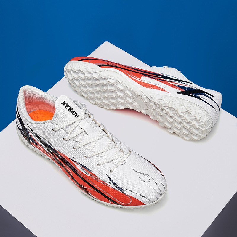 Stylish Comfortable Men's Training Soccer Shoes Antiskid Boys Kids Sneakers Outdoor Lawn Youth Student Running Shoes 2024 New
