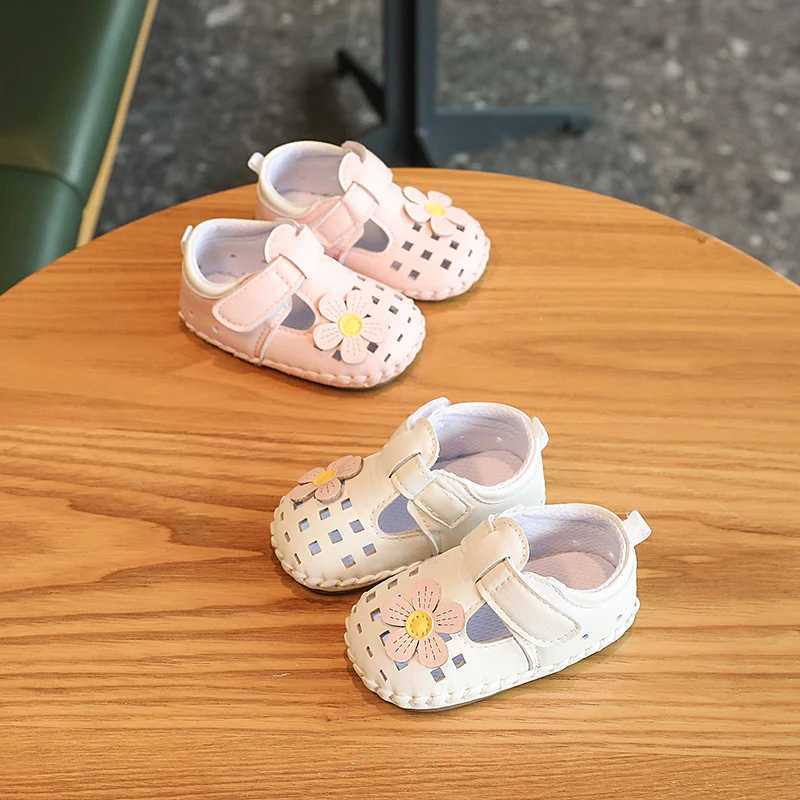 0-18M NEW Girl Ventilate Cute Little Bear Baby Sandals Infant Girls Shoes Princess Rubber Sole Non-slip Toddler First Walkers M240920