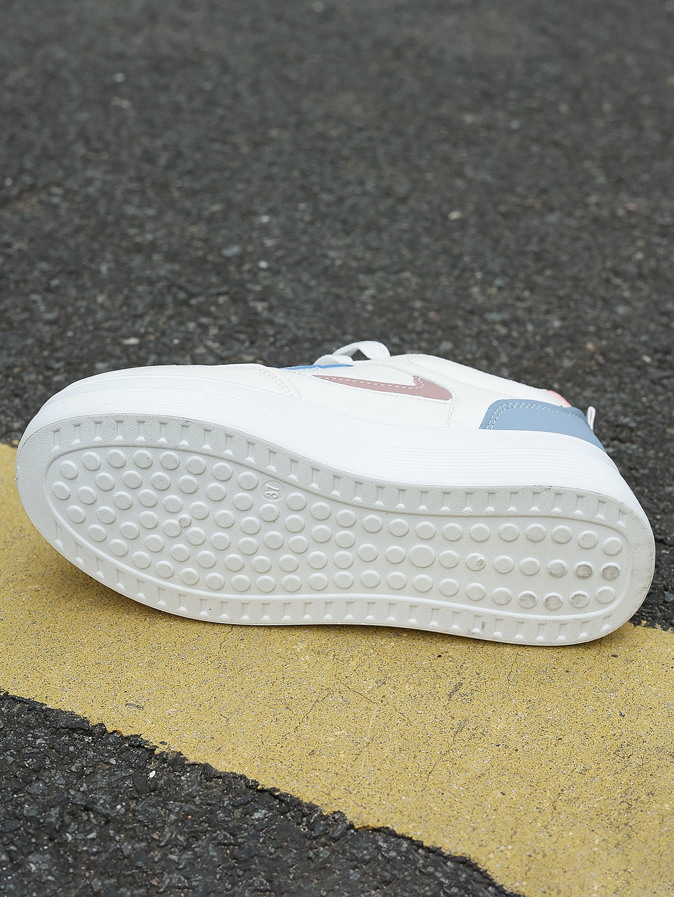 White Designer Shoes Women's Spring Autumn 2024 New Womens Sneakers Versatile Student Flat Casual Board Shoes Trainers Free Shipping
