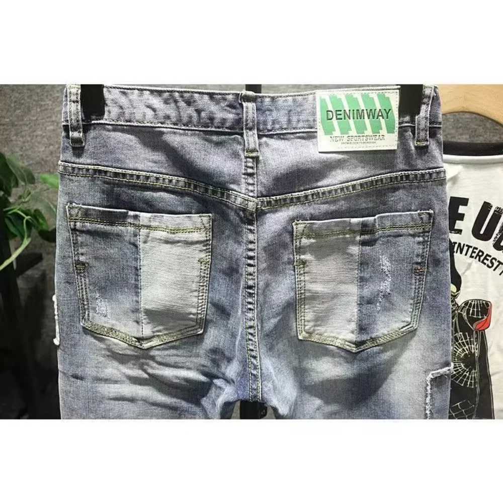 Fashionable mens jeans retro blue elastic slim fit patchwork torn jeans mens decal pocket hip-hop pants Y2K trousers X2410261