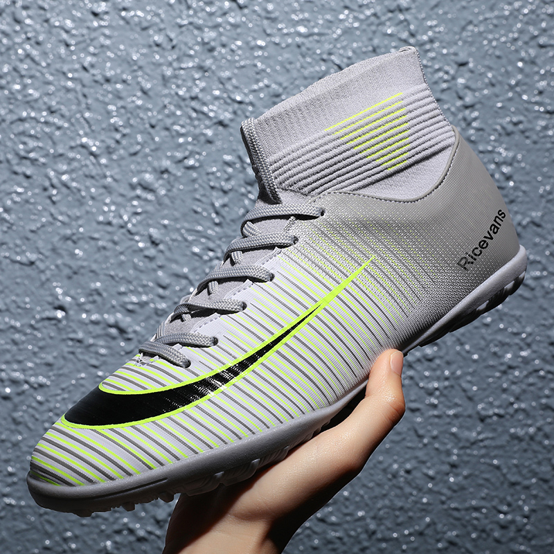 Children Soccer Shoes Professional Training Boots Men Soccer Cleats Sneakers Kids Turf Football Shoes for Boys AG TF