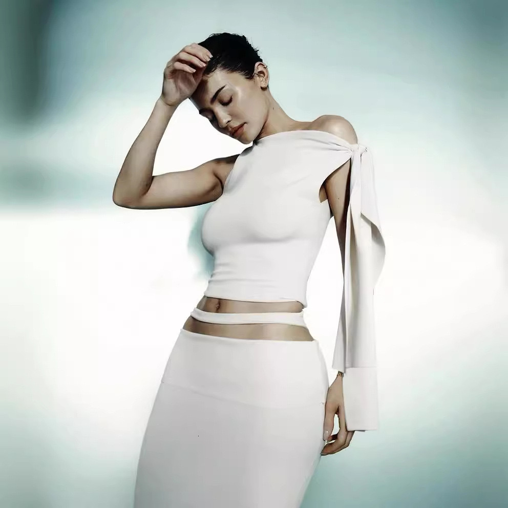 Khy Kylie Hollow waist strap Stretch slim-fit midlength skirt with hip wrap