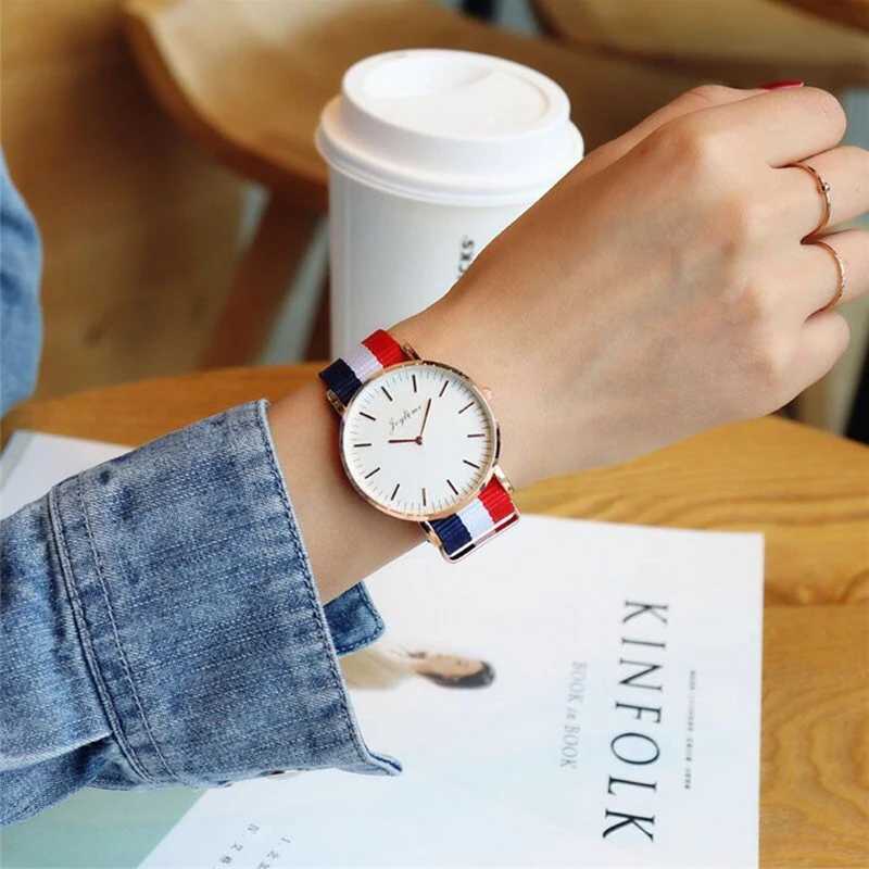 Luxury Brand Quartz Watches Women Simple Thin Women Wrist Watches Fashion Stripe Nylon Strap Lady Clock Gift Relogio FemininoX240920