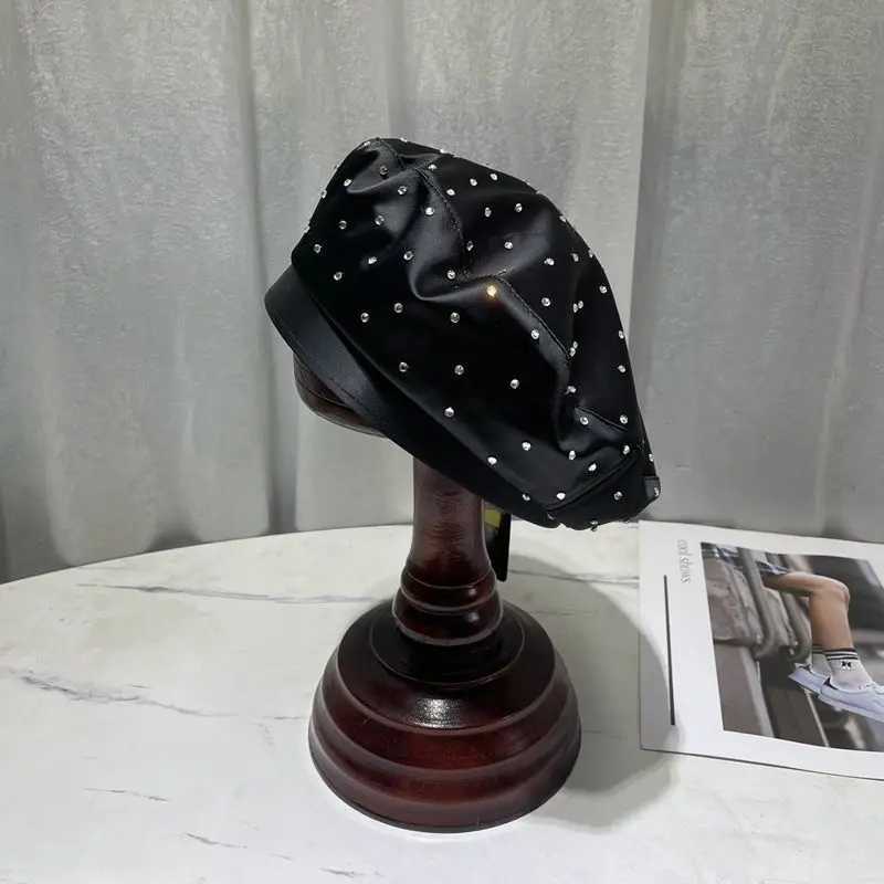 2023 New Satin Rhinestone Beret Cap Womens Fashion Black Painter Hat Spring and Autumn Octagonal Hats Newsboy Gorras CasquetteX240919