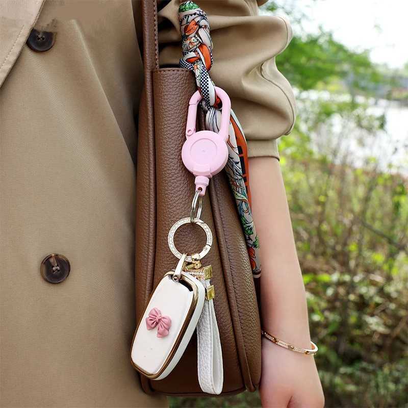 Macaron Color Retractable Keychain Outdoor Anti-theft Easy-to-pull Buckle Wire Rope Reel Elastic Key Ring Retractable ToolX240919