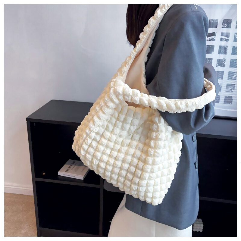 Women Fashion Quilted Shoulder Trendy 2023 Bubble Fabric Cloud Korea girls Tote Cos Bag