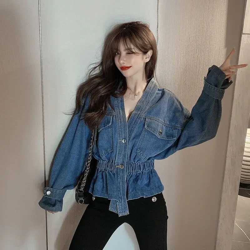 Women Denim Jacket Trend Loose and Versatile with Slim Waist and Short Stylish Casual Top That Exudes Sense of LuxuryX240920