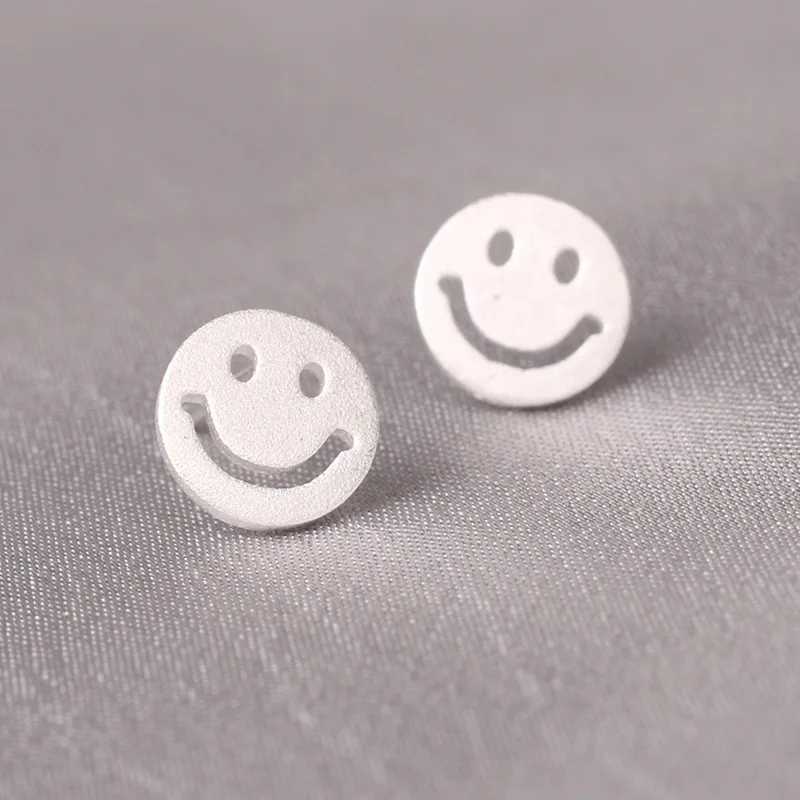 925 Silver Needle Cute Mini Earrings for Women Cute Heart Star Moon Daisy Christmas Planet Butterfly Earrings W240919