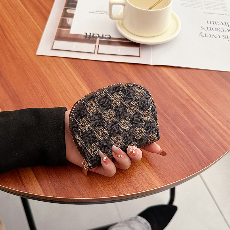 New high-quality wallet designer bag classic short coin purse mini key bag card clip fashionable luxury makeup bag velvet bread black red