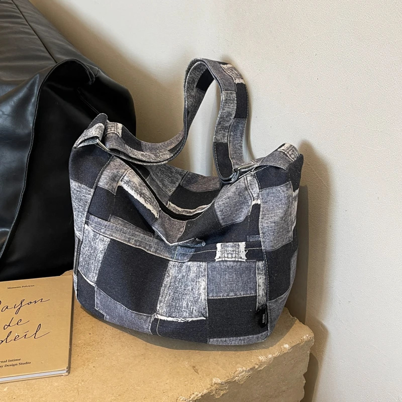 selling casual canvas denim patch work womens cross body bag fashionable large capacity handbag 240919