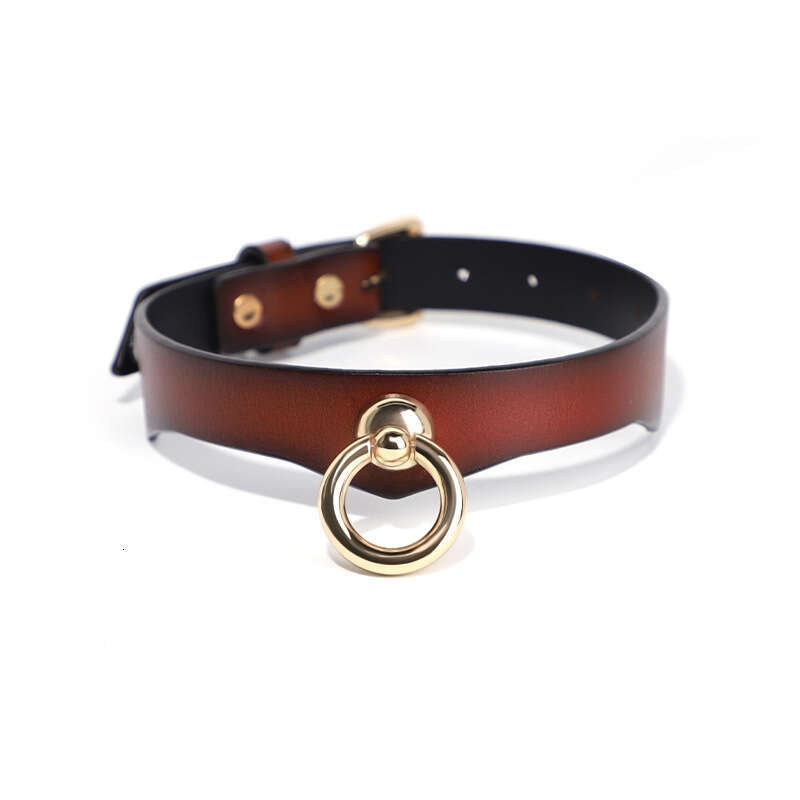 High end SM prop, shiny gold ring, fun collar, retro leather traction neck cover, alternative choker, adult product