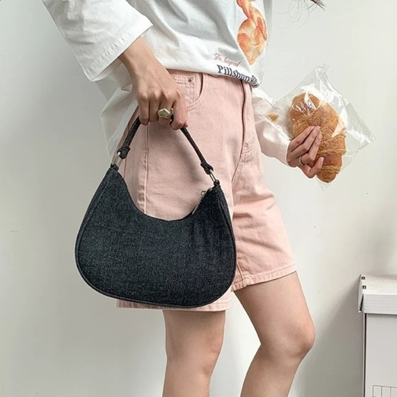 Fully matched womens shoulder bag Korean style handbag fashionable denim 240919