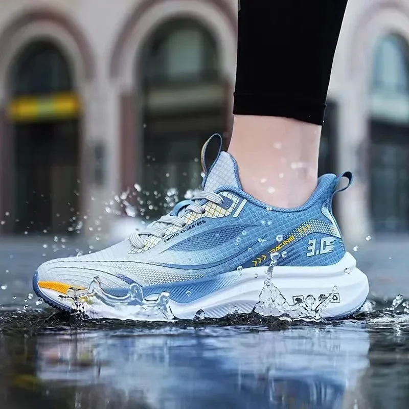 Men's Running Sports Shoes Fashion men Casual shoes Mesh Breathable Sneakers Lightweight Comfortable Athletic Training Footwear