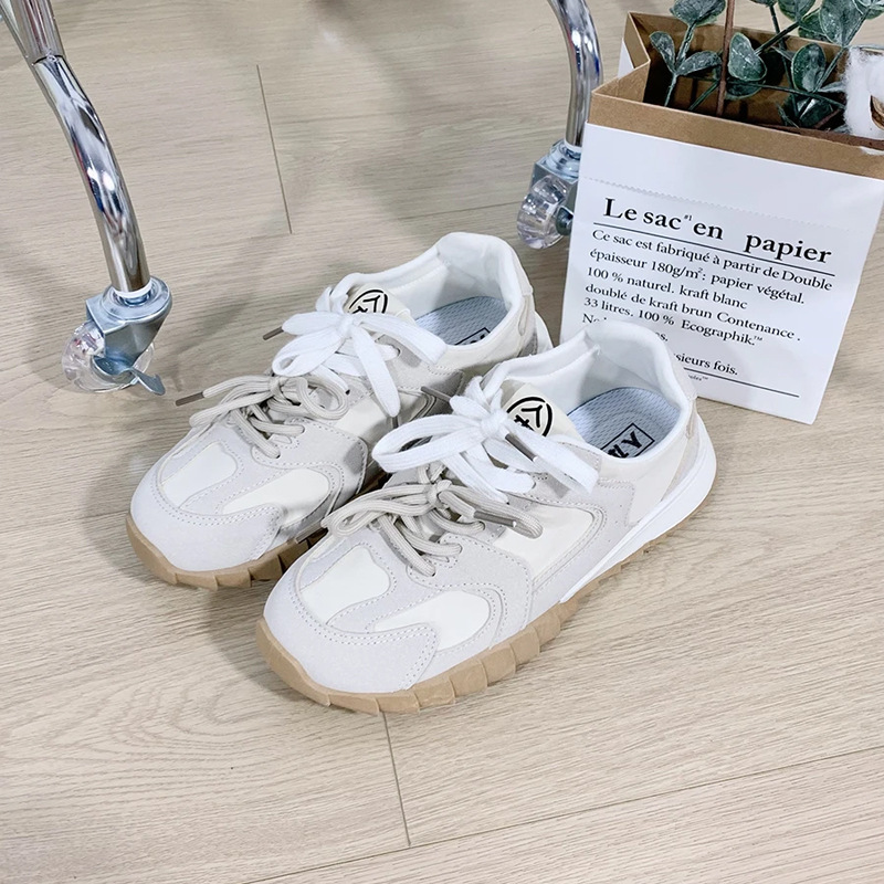 2024 new free shipping designer running shoes breathable thick soled sports skate shoes sneakers pink mens womans trainers