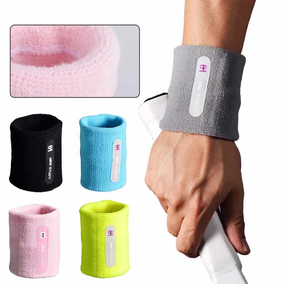 Wrist Support 1Pcs Towel Sports Wristbands Tennis Sweat Bands Wrist Guard Fitness Sweatbands Soft Wrist Wrap Cuff Basketball Volleyball Padel z240920