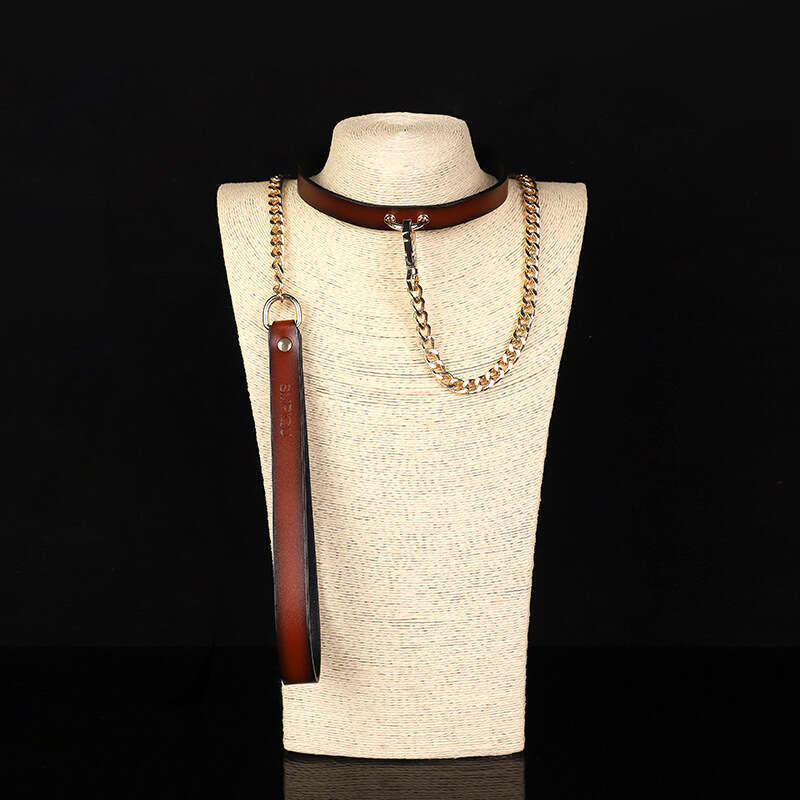SM props, simple leather traction collar, high-end cowhide charm collar, suggestive choker adult products
