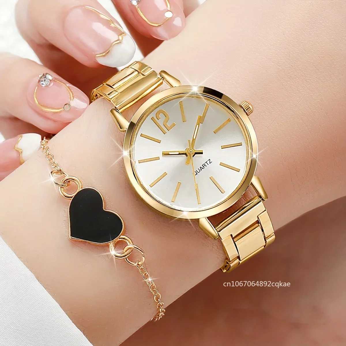 2pcs Business Fashion Quartz Watch Elegant Golden Wrist Watch Heart Charm Bracelet Set Simple Ladies Watches Relojes Para MujerX240920