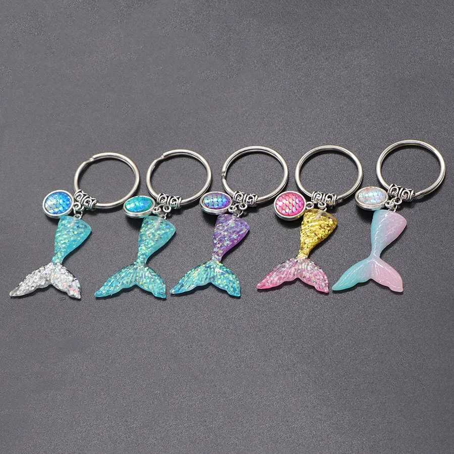 5pcs/lot Shinny Sequins Mermaid Tail Keychain Colorful Fish Scales Pendants Keyring For Friends Sister Party Jewelry GiftsX240919