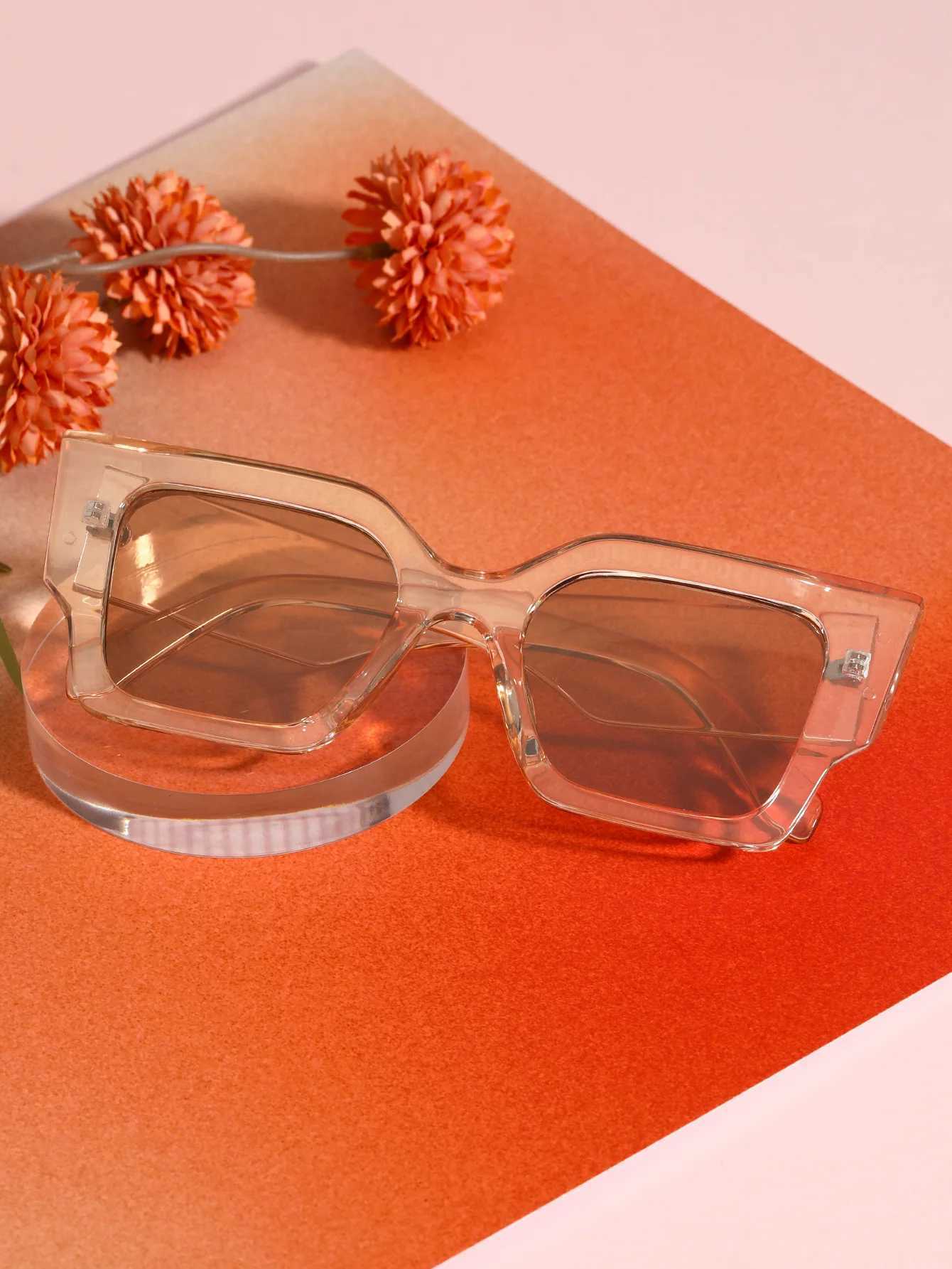 1 PC Fashionable Cat Eye Plastic Frame Versatile Trendy Sunglasses For Travel And GatheringsX240920