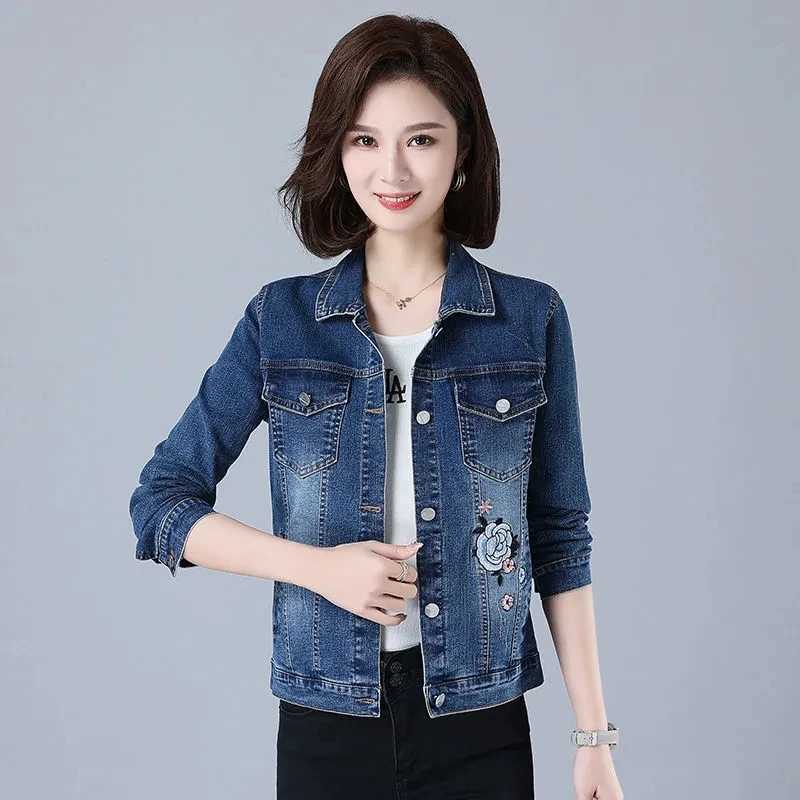 Fashion Embroidered Denim Jacket Elegant Large Size Elastic Women Short Coat Female Slim New Outerwear Casual Jeans Tops JacketsX240920