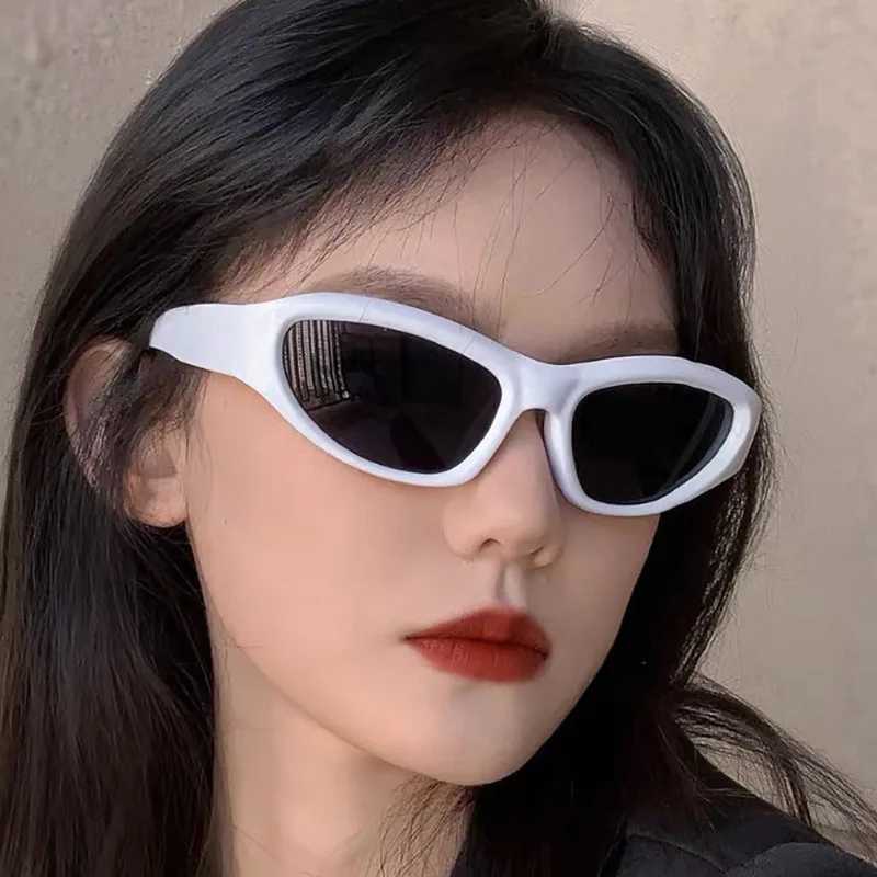 Y2K Style Punk Sports Sunglasses Women Men Steampunk Cat Eye Sun Glasses Mirror Fashion Eyewear Vintage Shades EyeglassesX240920