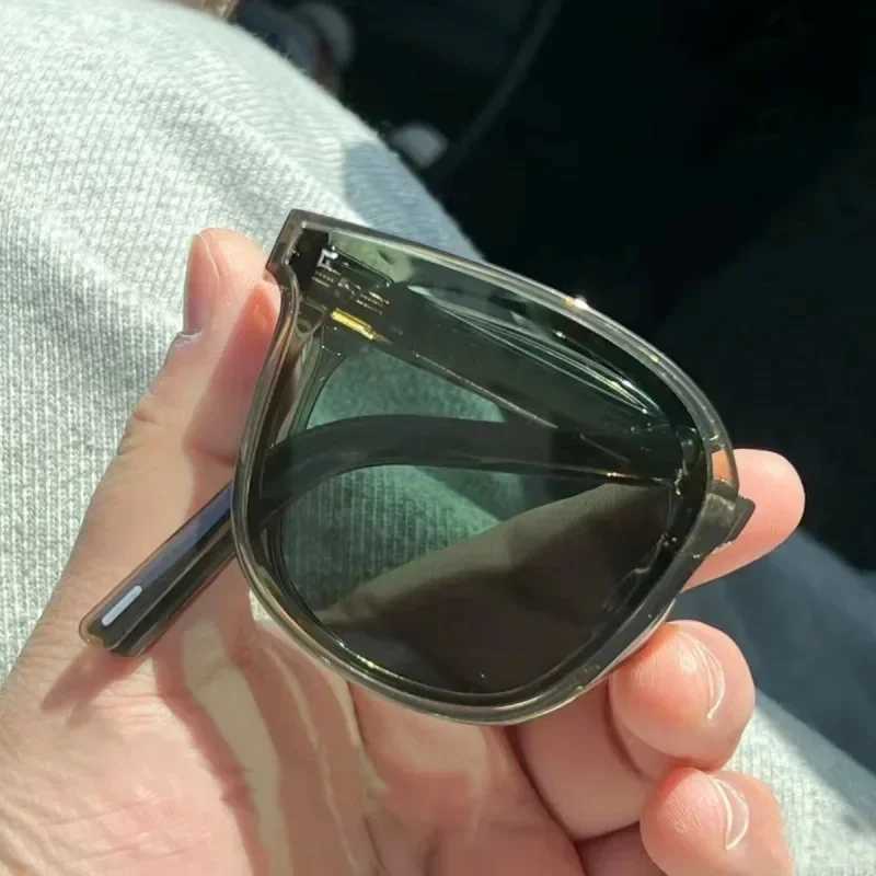 New Sunglasses Under Focus Foldable Ins Womens Premium Sunglasses UV Protection Visual Clarity Reduce Glare Color TruthX240920